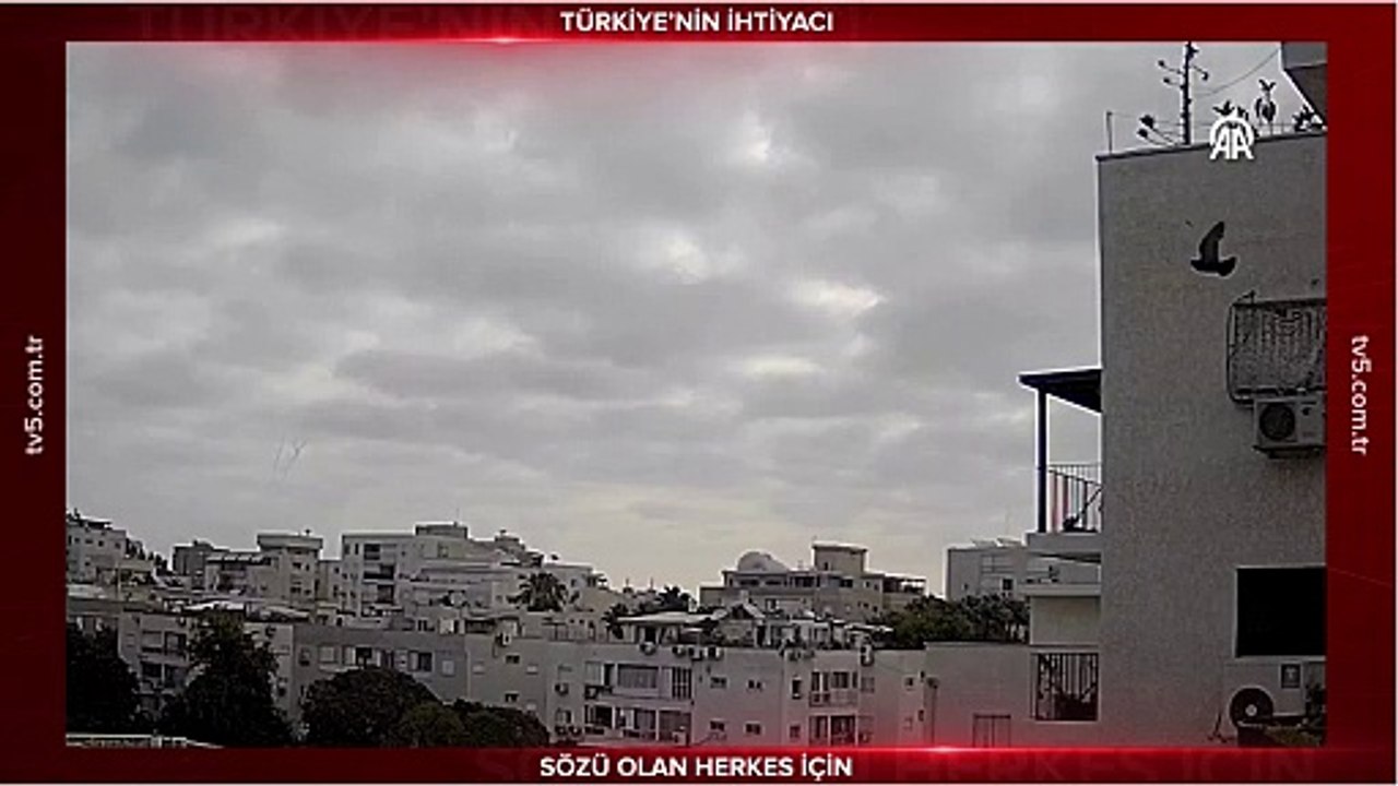 İran’dan İsrail'e yaklaşık 30 füzeyle düzenlenen misillemede birçok noktanın isabet aldığı bildirildi
