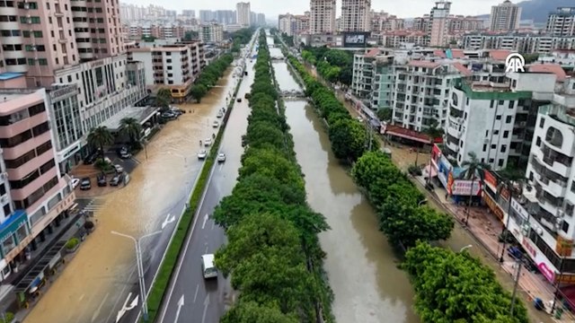 Çin'de sel tehlikesi nedeniyle 95 bin kişi tahliye edildi