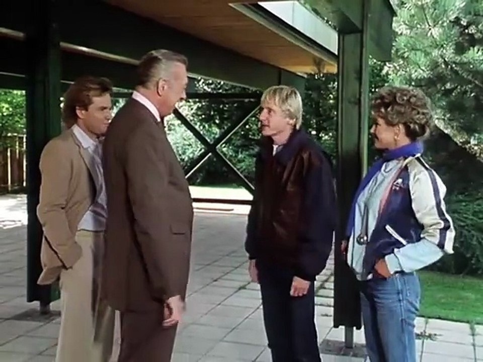 Derrick S11E05  Tödlicher Ausweg