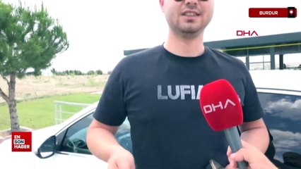 Burdur’da otomobilde unutulan altınlar sahibine iade edildi