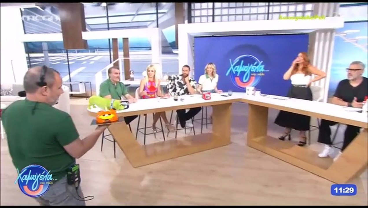 Αναστάτωση στο πλατό του «Χαμογέλα και Πάλι» με... μία τούρτα – Ποιος είχε τελικά γενέθλια;