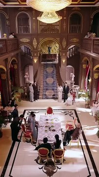 Ending Her fiancé gave her to another man in order to protect himself, but she sent him to hell. He wanted to use her as a chess piece, but she had him in his hands. She was calm and planned the situation, but he pressed her step ...