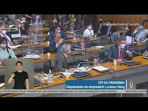 Flávio Bolsonaro: Deu vontade de vir para o circo hoje