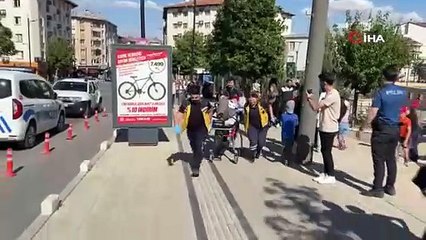 Bıçaklanarak yaralandı, saldırgan kayıplara karıştı