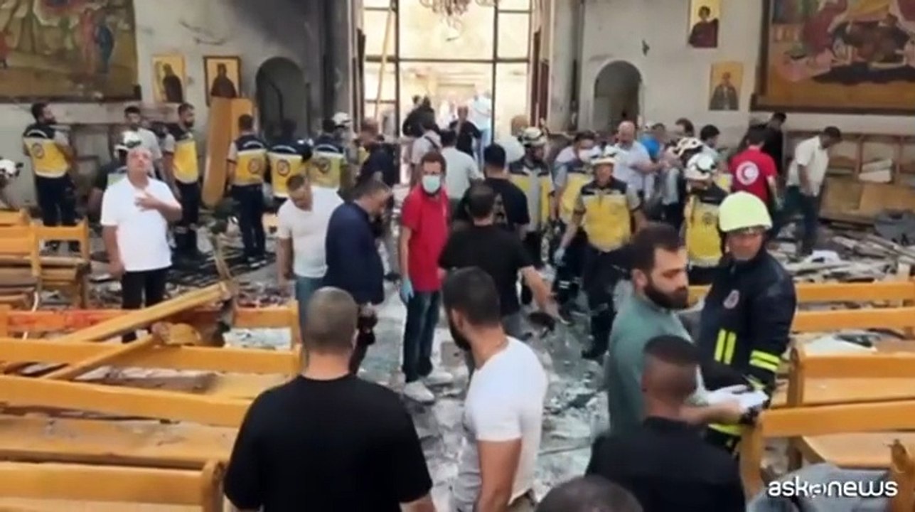 Strage a Damasco: attentato suicida in chiesa, vittime e feriti