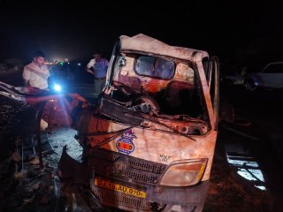 शादी समारोह से लौटते वक्त हादसा, दो की मौत, चार घायल