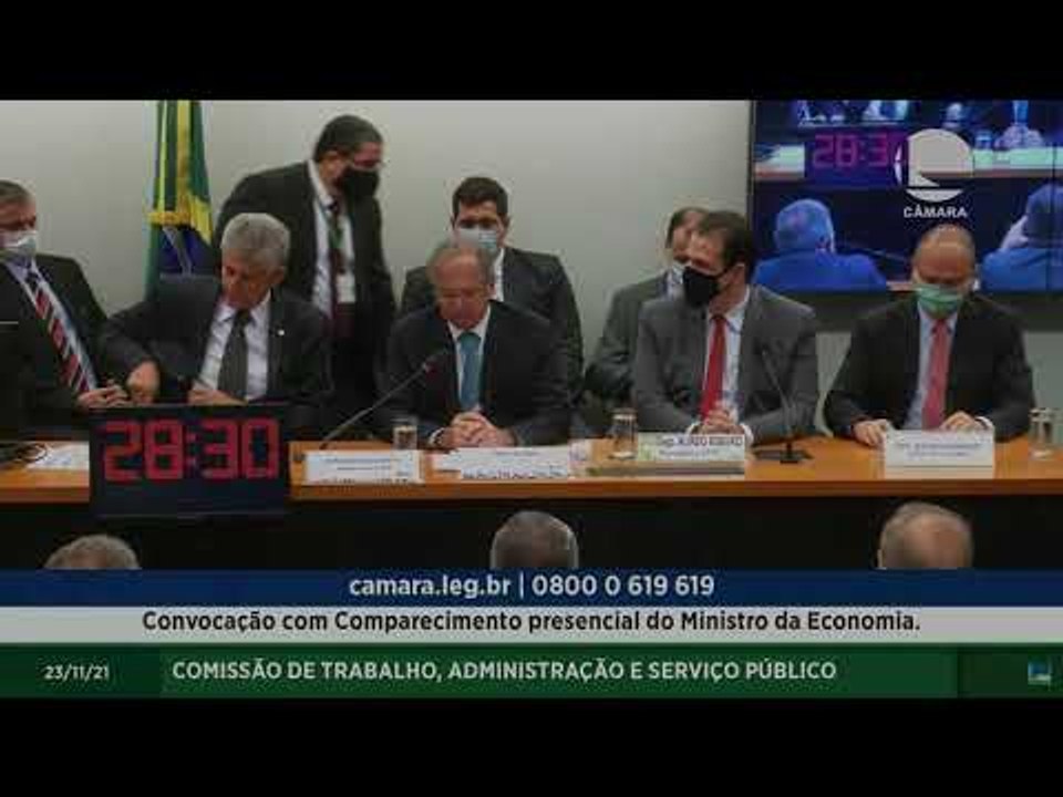 Convocado para explicar offshore, Guedes elogia o governo e a Câmara