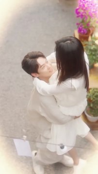 😱 CEO Sees Son Hugging a Poor Girl—Then Sees Her Face and Is Completely Shocked! 👩‍👦💼