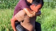 搞笑合集：看一次笑一次，笑到肚子疼不要怪我！