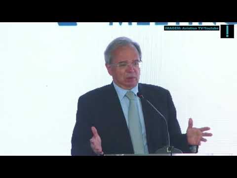 Essa conversa de que o Brasil não vai crescer é conversa de maluco , diz Guedes