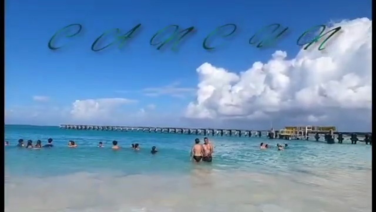 Cancun, Out And About