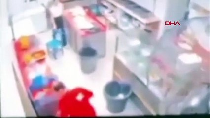 Bir kadın cinayeti daha: Genç kadın çalıştığı iş yerinde katledildi