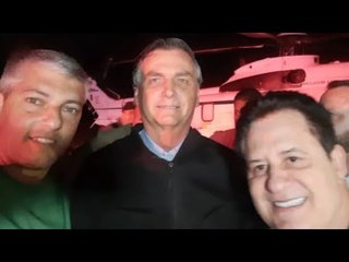 Após alta, Bolsonaro participa de jogo de futebol na cidade de Delúbio