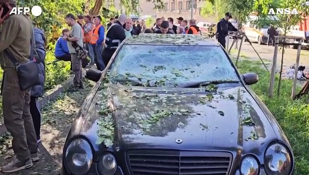 Attacco russo nella notte a Kiev, almeno 6 i morti