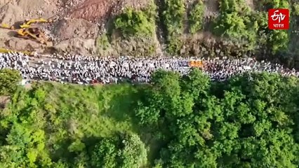 दिवे घाटात घुमला विठुमाऊलीचा गजर... पाहा ड्रोन व्हिडिओ