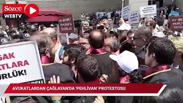 Avukatlar Adliye Önünde, Polis Geçişe İzin Vermiyor