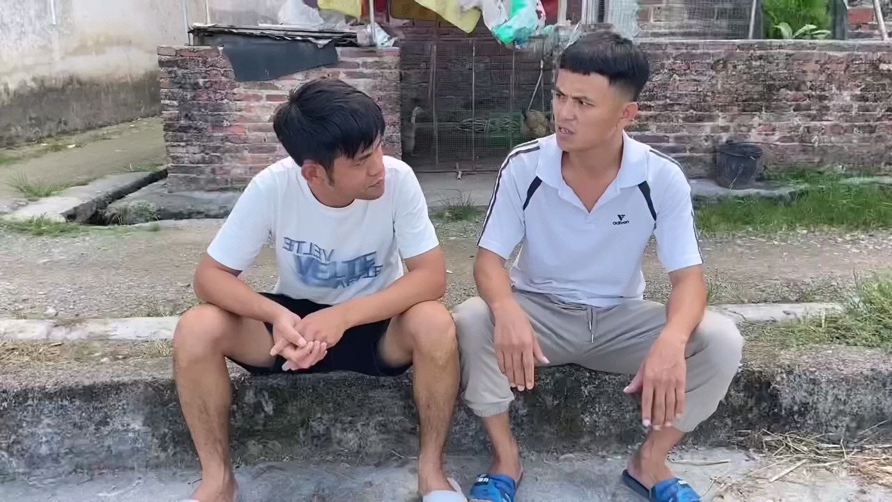 Chinese_Comedian___Chinese_Comedy_Video___Chinese_Funny_Video___Chinese_Funny_Video_Tik_Tok(720p).mp4