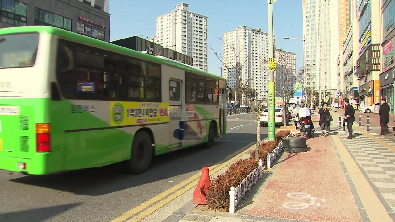 [경북] 경북, 70세 이상 어르신 시내버스 무료화... 43만여 명 혜택 / YTN
