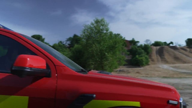 La Comunidad celebra junto a Carlos Sainz una jornada de conducción segura de vehículos de emergenci