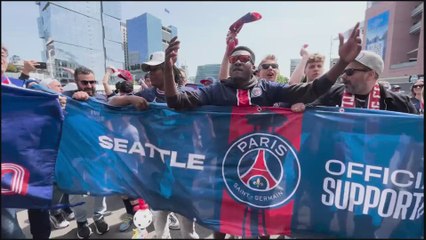 Locura de los fans del PSG en Seattle