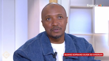 « Il est vraiment cool » : Soprano évoque son amitié avec Ed Sheeran (VIDEO)