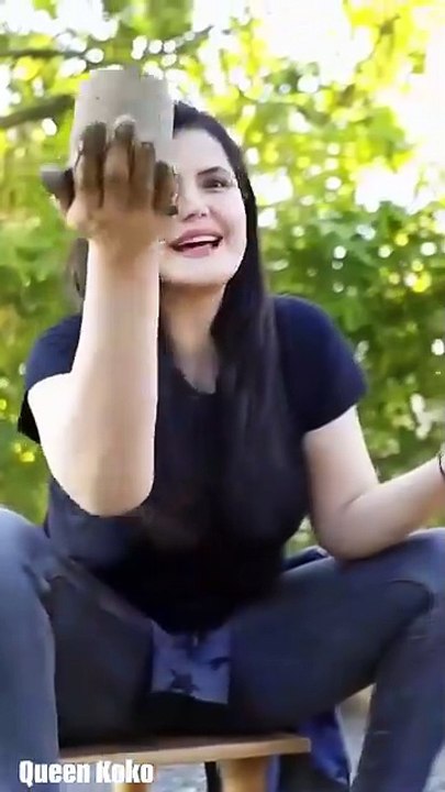 Zreen Khan another viral clip