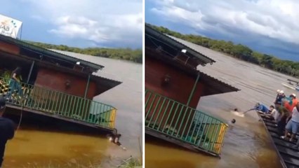 VIDEO | Restaurante flotante se hundió con turistas adentro en medio del Festival de la Cachama en el Meta