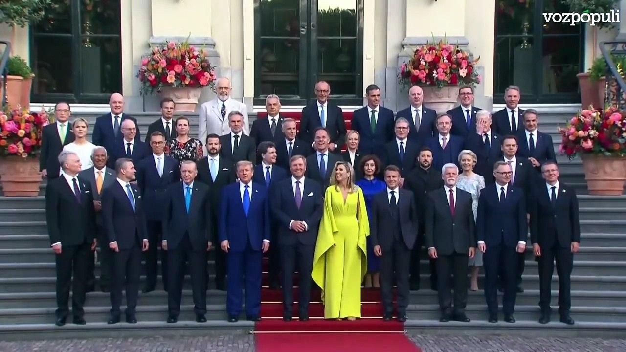 Sánchez y Trump, muy lejos en la foto de familia de la OTAN