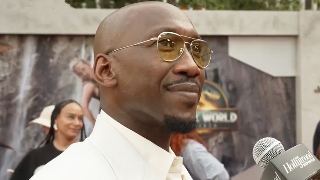 Mahershala Ali on Filming 'Jurassic World Rebirth' & Latest on Marvel Studios 'Blade' Reboot | THR Video