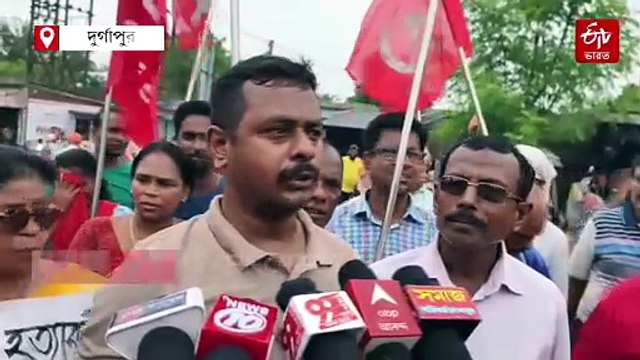 কালীগঞ্জের ঘটনার প্রতিবাদে সিপিএমের রাস্তা অবরোধ ঘিরে ধুন্ধুমার, পুলিশের সঙ্গে হাতাহাতি