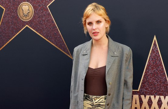Tallulah Willis backs her decision to post photos of Bruce Willis