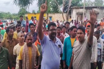 Farmers protest: जितनी जरूरत उतना नहीं मिल रहा खाद, किसानों का फूटा आक्रोश, एनएच पर किया प्रदर्शन