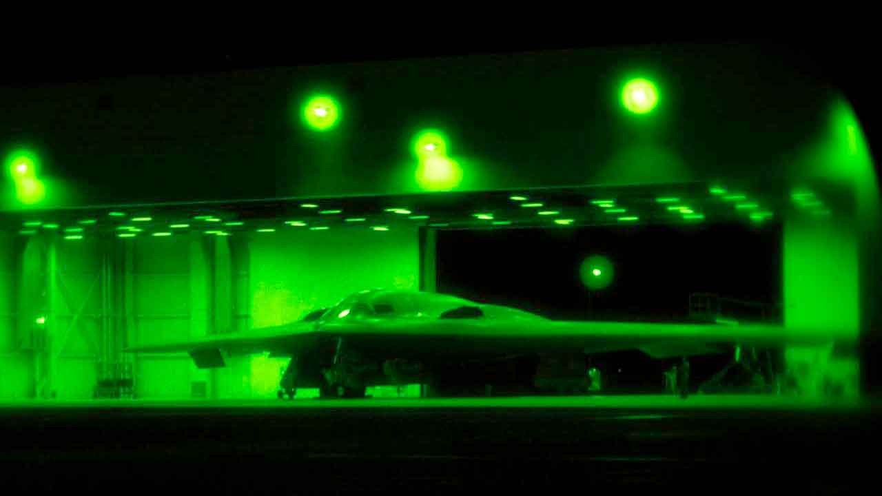 Wideo: USA publikują nagranie z tajnej operacji bombowców B-2 przeciwko Iranowi