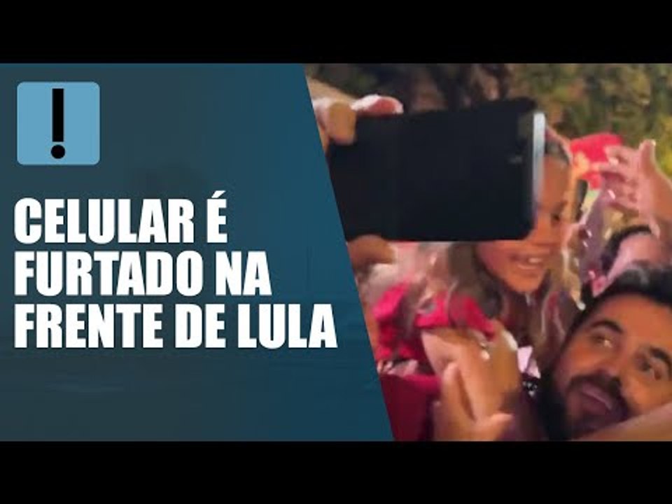 Celular desaparece durante selfie com Lula
