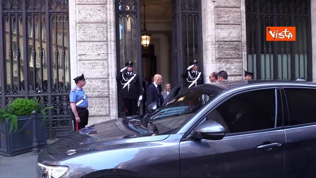 Meloni lascia il Senato dopo il dibattito sulle sue comunicazioni in vista del Consiglio Europeo
