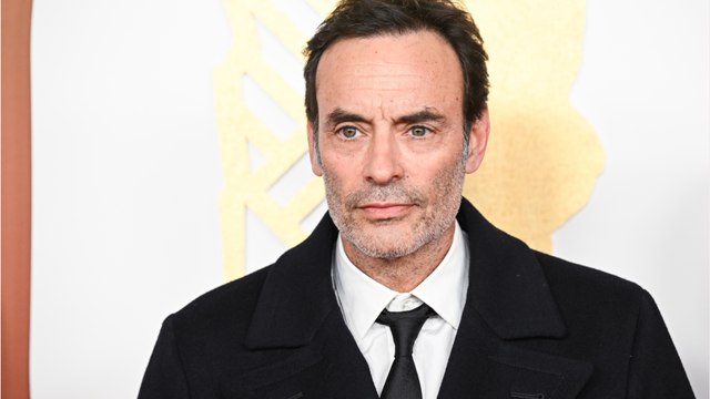 FEMME ACTUELLE - J’ai eu la chance d’avoir quatre parents : les confidences étonnantes d'Anthony Delon sur son enfance