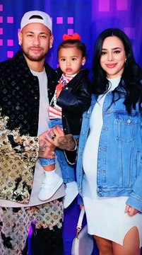 Neymar Jr & Bruna with Daughter 🏼✨ #football #neymar #soccer #neymarjr #family #love #daughter