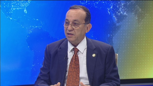 Eduardo Flores insiste en reunión con contralor Anel Flores ante situaciones en la Universidad de Panamá