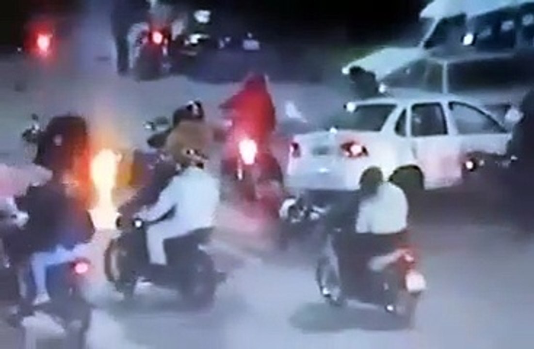 Joven chocado por una caravana de motos en Mar del Plata