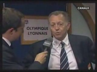 AULAS MENT A LA FACE DE PERRIN
