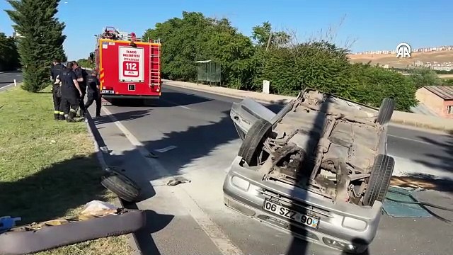 Beton mikseri ile otomobilin çarpıştığı kazada 4 kişi yaralandı