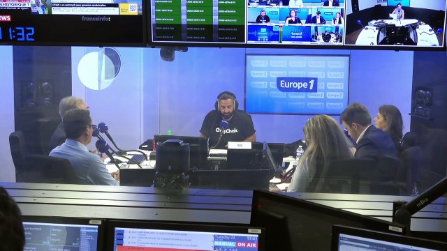Cyril Hanouna - Avec quelle personnalité politique préféreriez-vous partir en vacances ? Les auditeurs d'on marche sur la tête