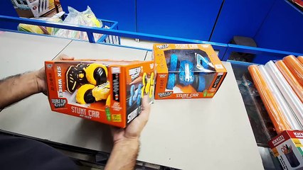 Double Flip Sixer RC Stunt Car 6-Wheel Drive High-Speed Off-Road Drift Car  2.4 GHz Remote Control  360° Rotating Flip Action