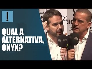 Onyx Lorenzoni foge de pergunta de Eduardo Leite em debate