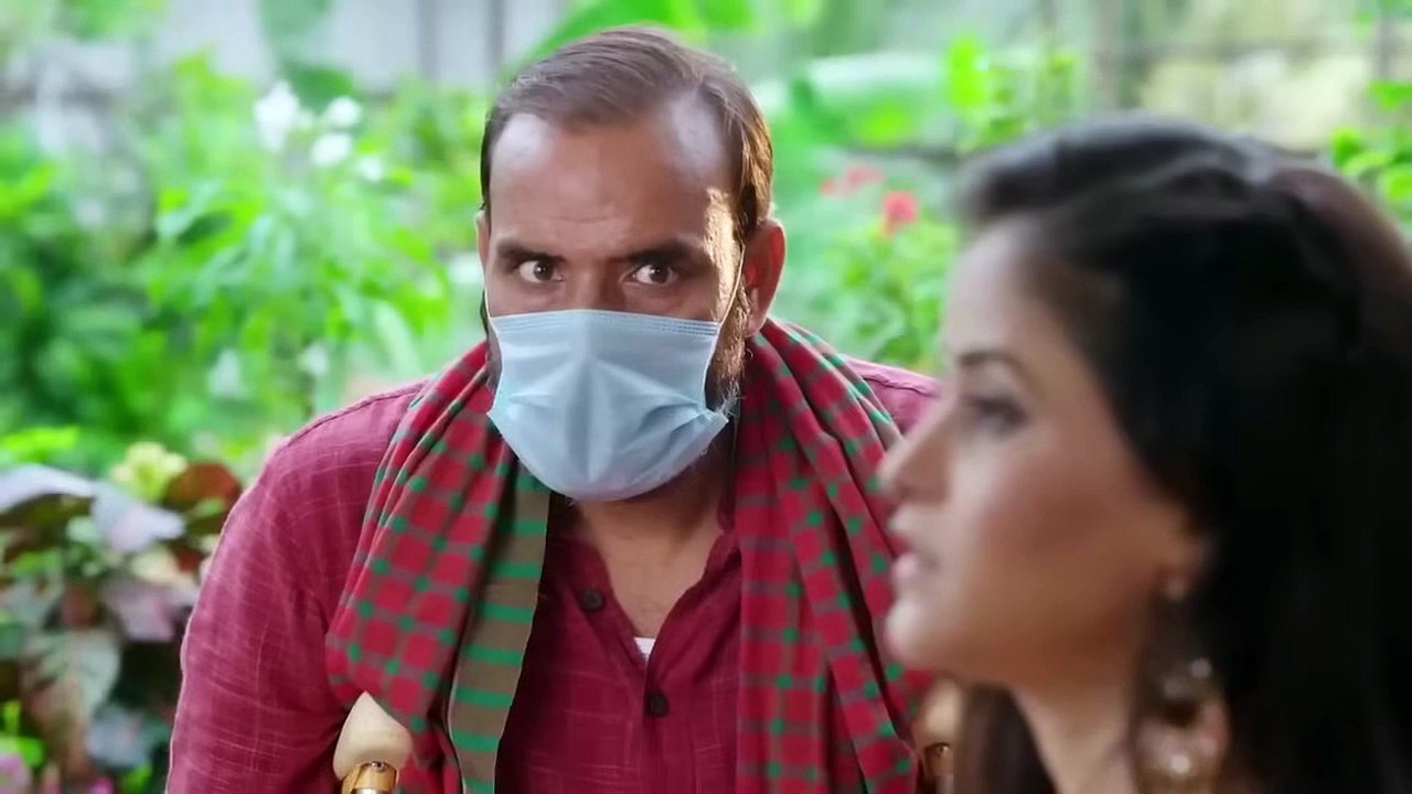 53. Naati Pinky (Ki Lambi Love Story), en español