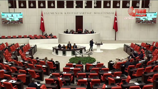 CHP’li Utku Çakırözer: Aman Trump kızmasın. Aranız bozulmasın. diye bir kınama dahi yok