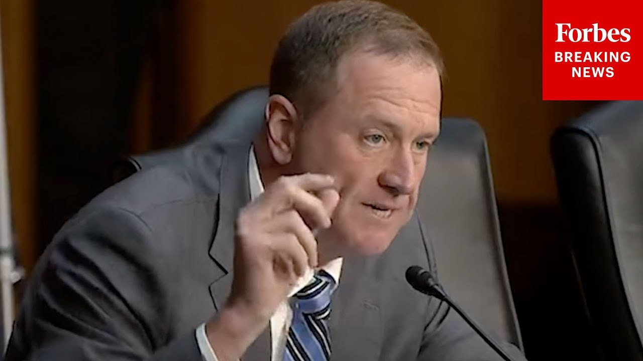 'Just A New Fake Constitutional Crisis From The Democrats!': Eric Schmitt Excoriates Dems To Their Faces