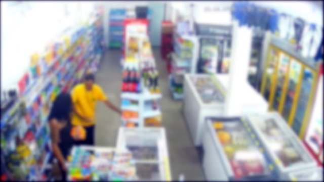 Execução em loja de conveniência: homem é morto a tiros na frente da namorada