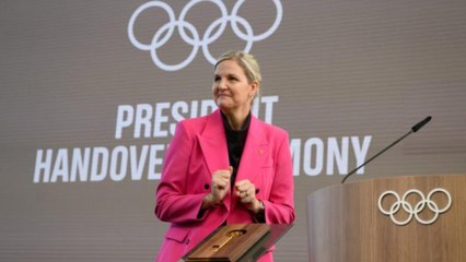 Kirsty Coventry asume presidencia del COI