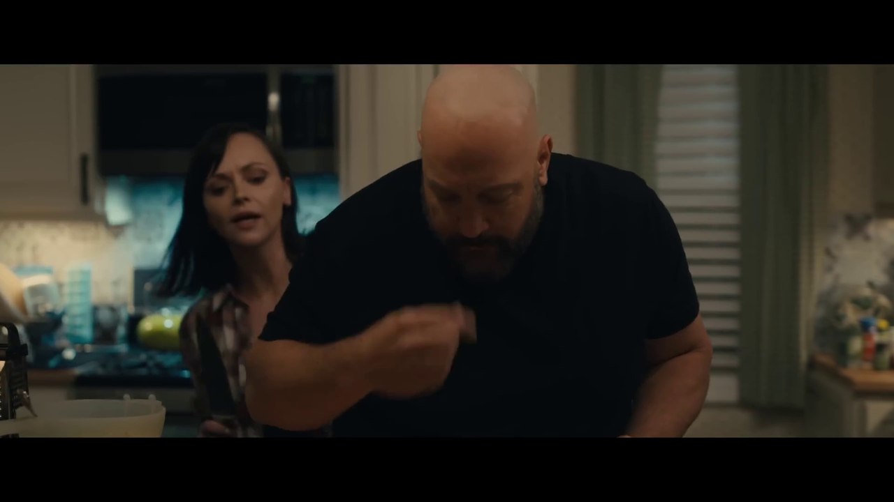 Guns Up Fragman